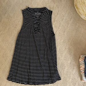 American Eagle tank (NEVER WORN)